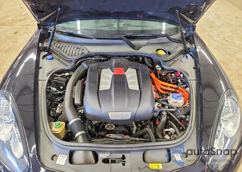 2015 Porsche Panamera Se Hybrid z USA, uszkodzony, nr VIN WP0AD2A7XFL040772